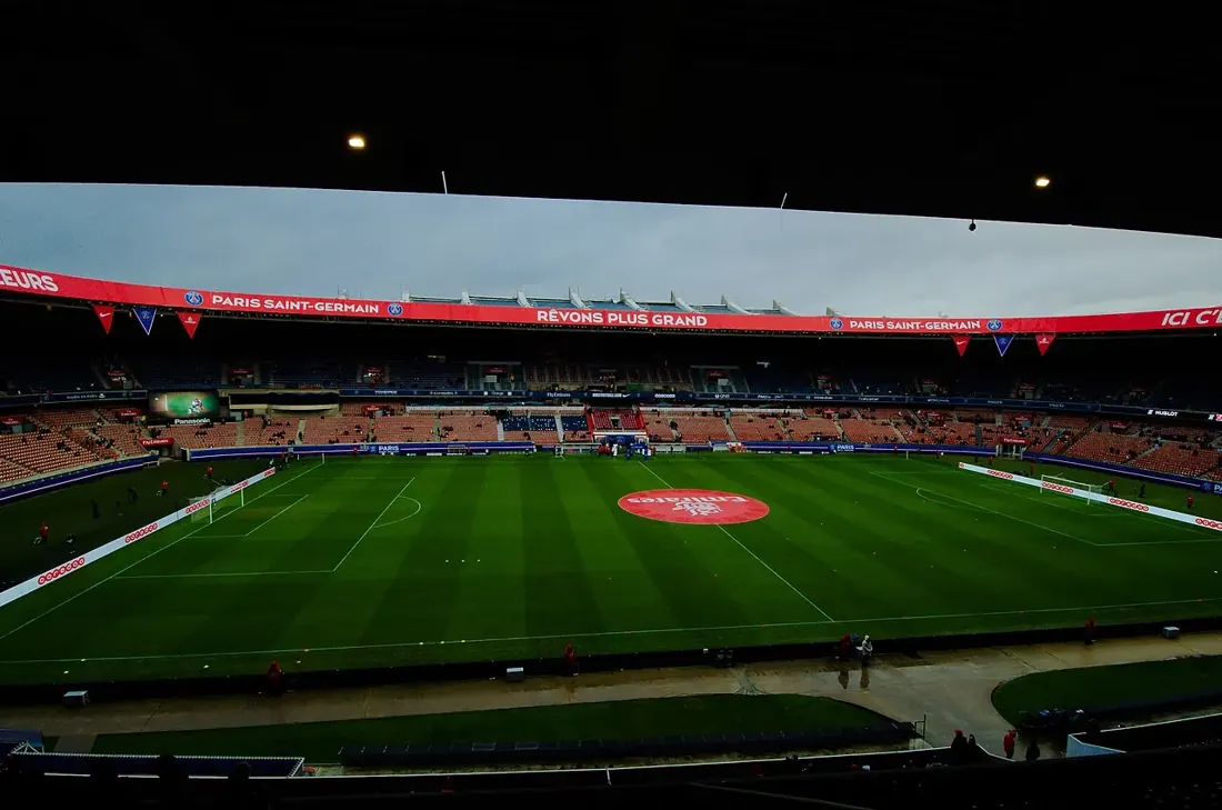 Parc des Princes · Tribune Borelli
