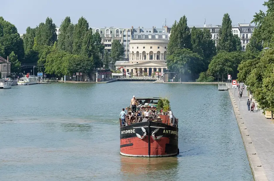 Bassin de la Villette · Paris